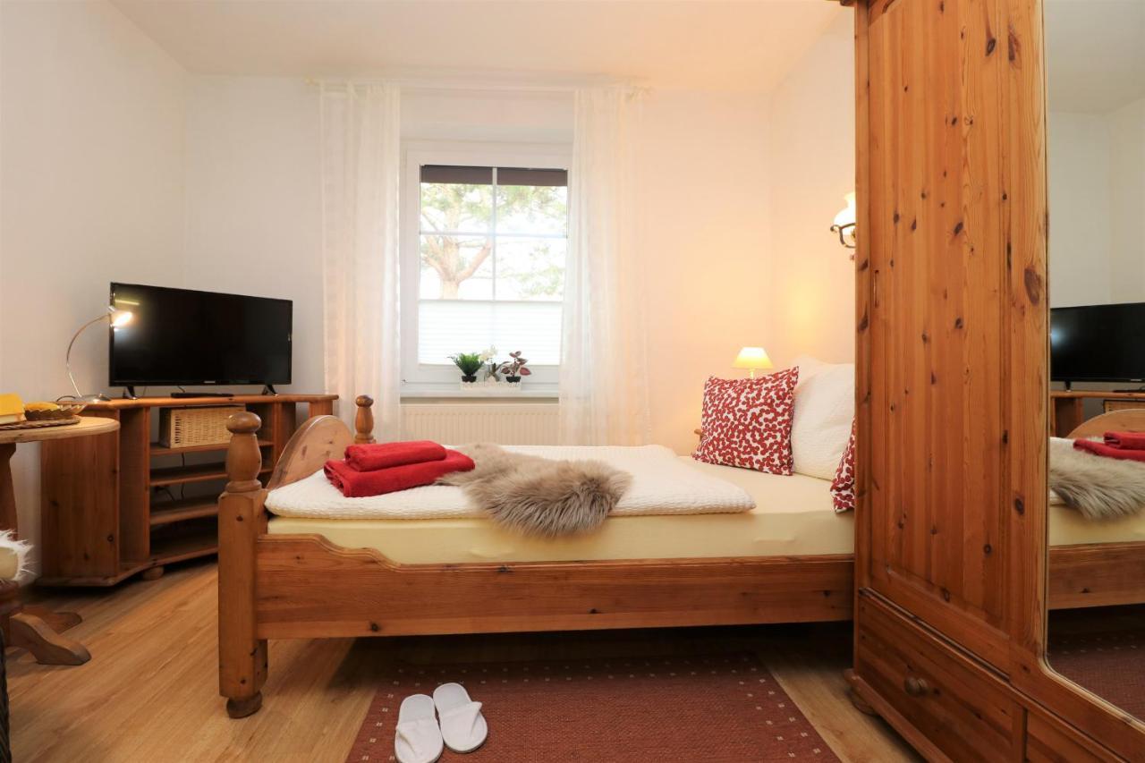 Ferienappartements Zwischen Meer Und Bodden App 05 Wustrow  Buitenkant foto